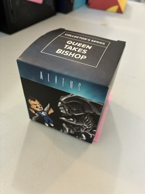 Aliens Collector's Series 'Queen Takes Bishop' Mini Figure